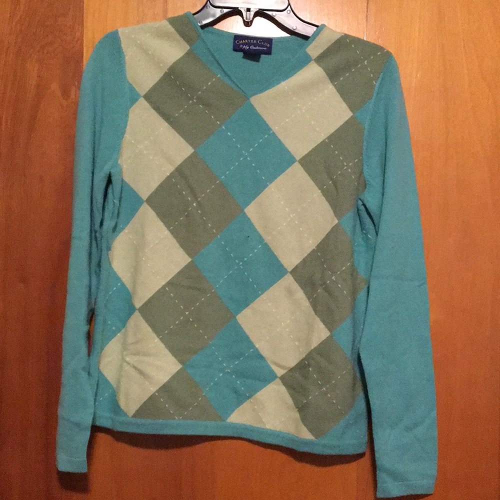 Charter Club Cashmere v neck argyle sweater
